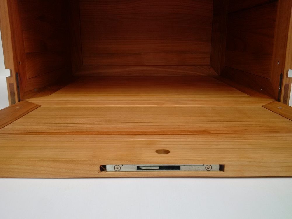 locking-system-with-a-quarter-turn G-locking-system-with-a-quarter-turn